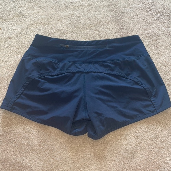 Lululemon Speed-Up Shorts - Picture 2 of 7